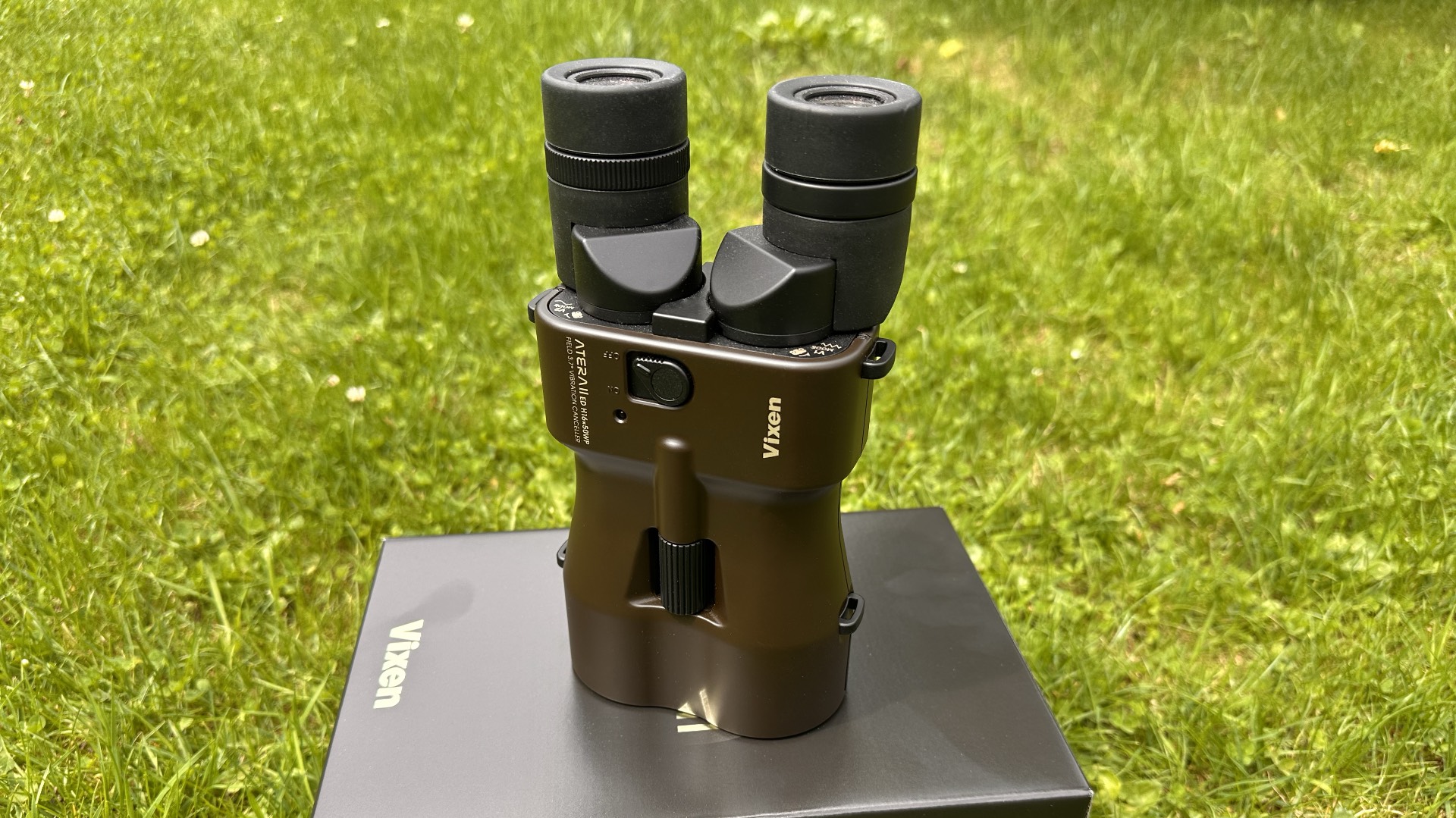 Bildstabilisiertes VIXEN ATERA II ED 16x50 WP im Experten-Check