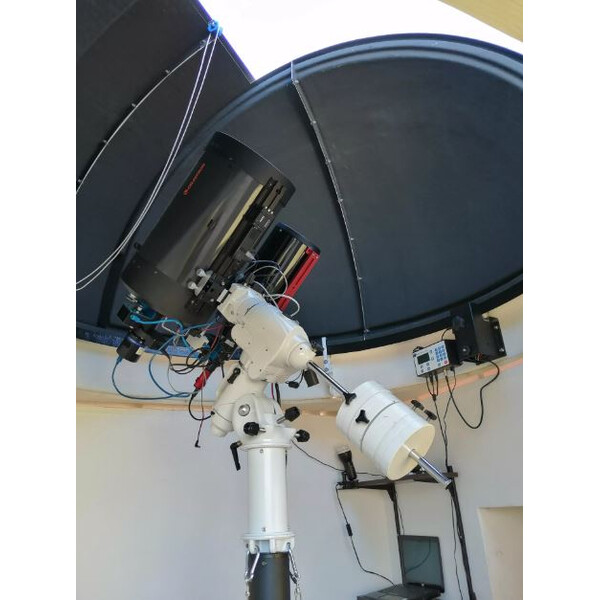 Pulsar Dôme d'observatoire 2.2m avec embase