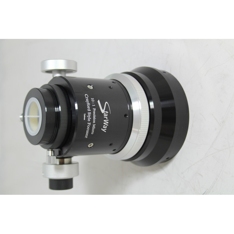 Omegon Crayford Okularauszug 2" für 113mm Refraktoren, 1:10 Untersetzung