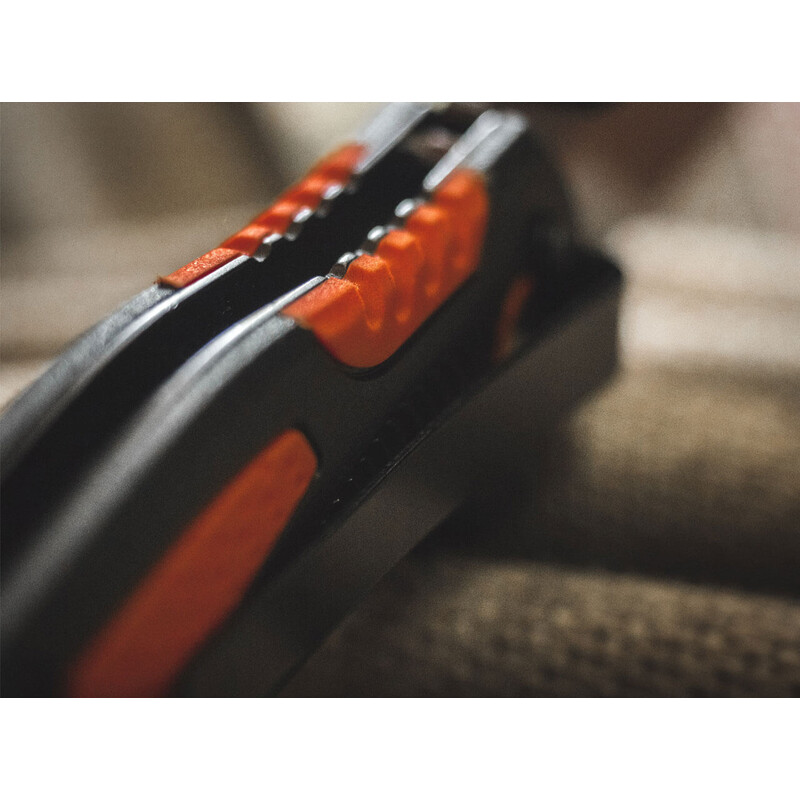 Böker Plus Messer Savior 4