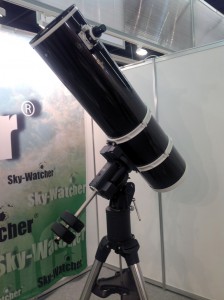 Der Prototyp der neuen EQ-8 Montierung